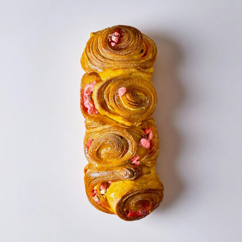 Brioche aux pralines roses